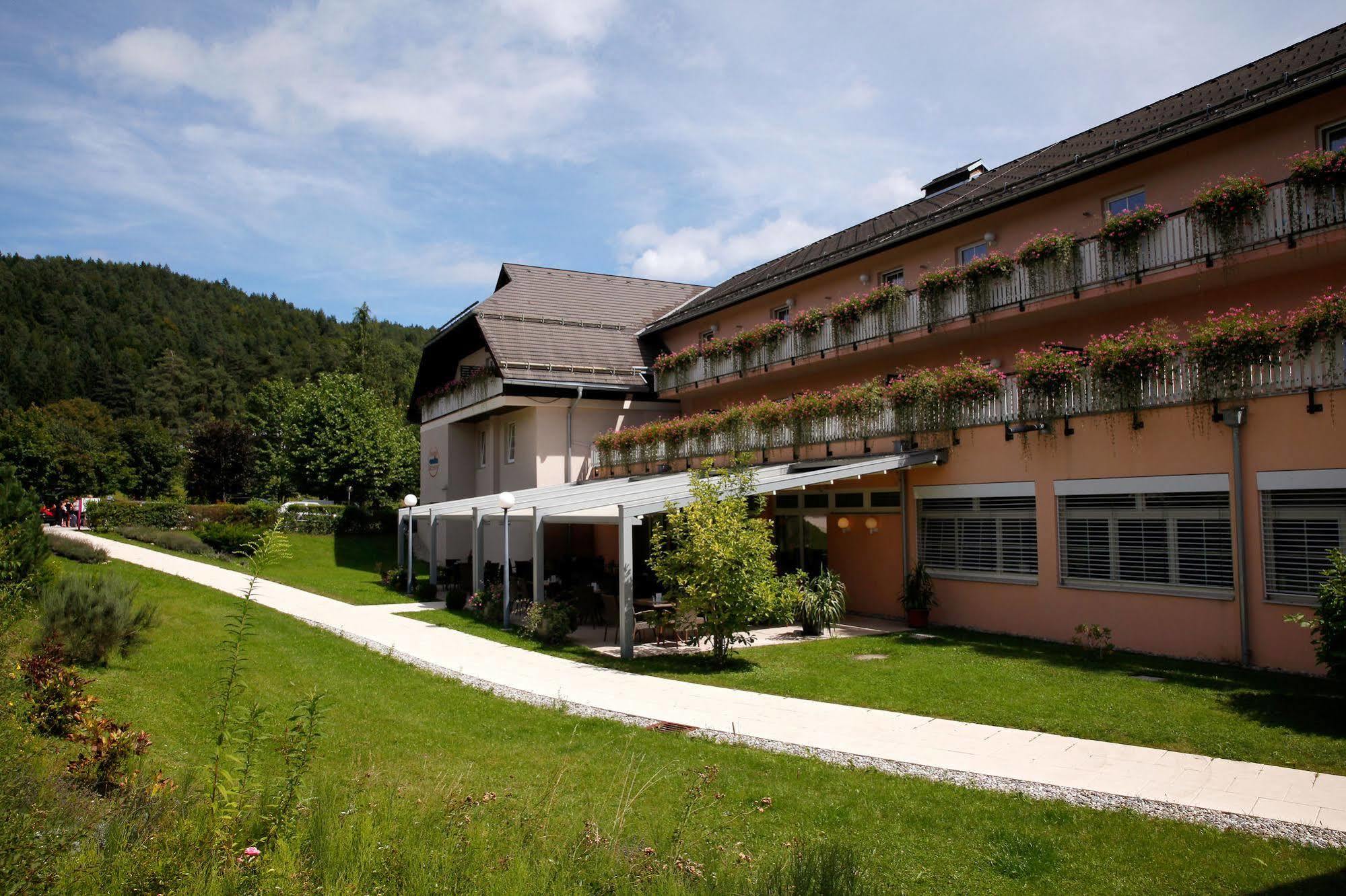 Sonnenhotel Hafnersee Keutschach am See Exteriér fotografie